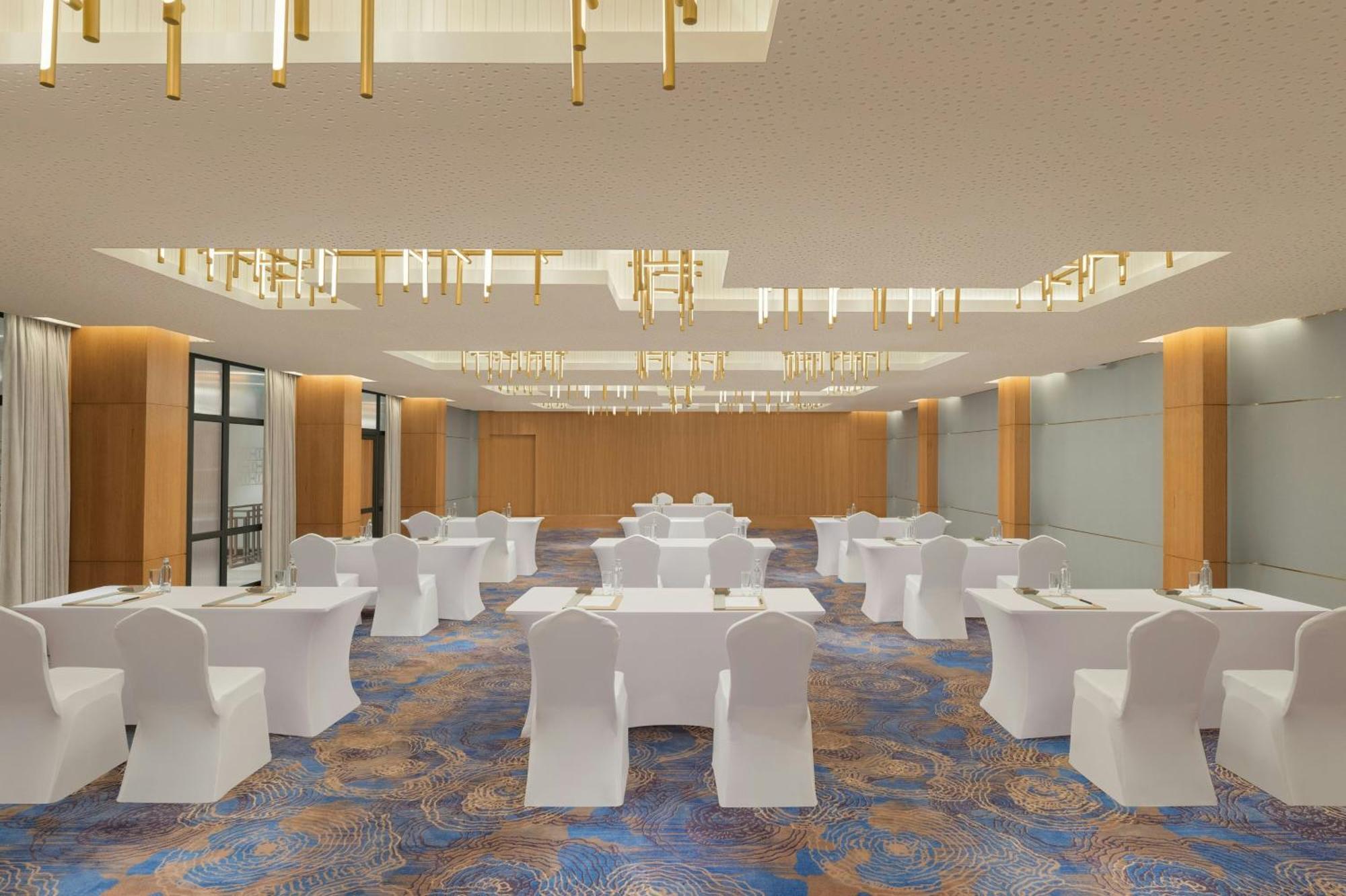 Courtyard By Marriott Goa Colva Hotel Exterior foto